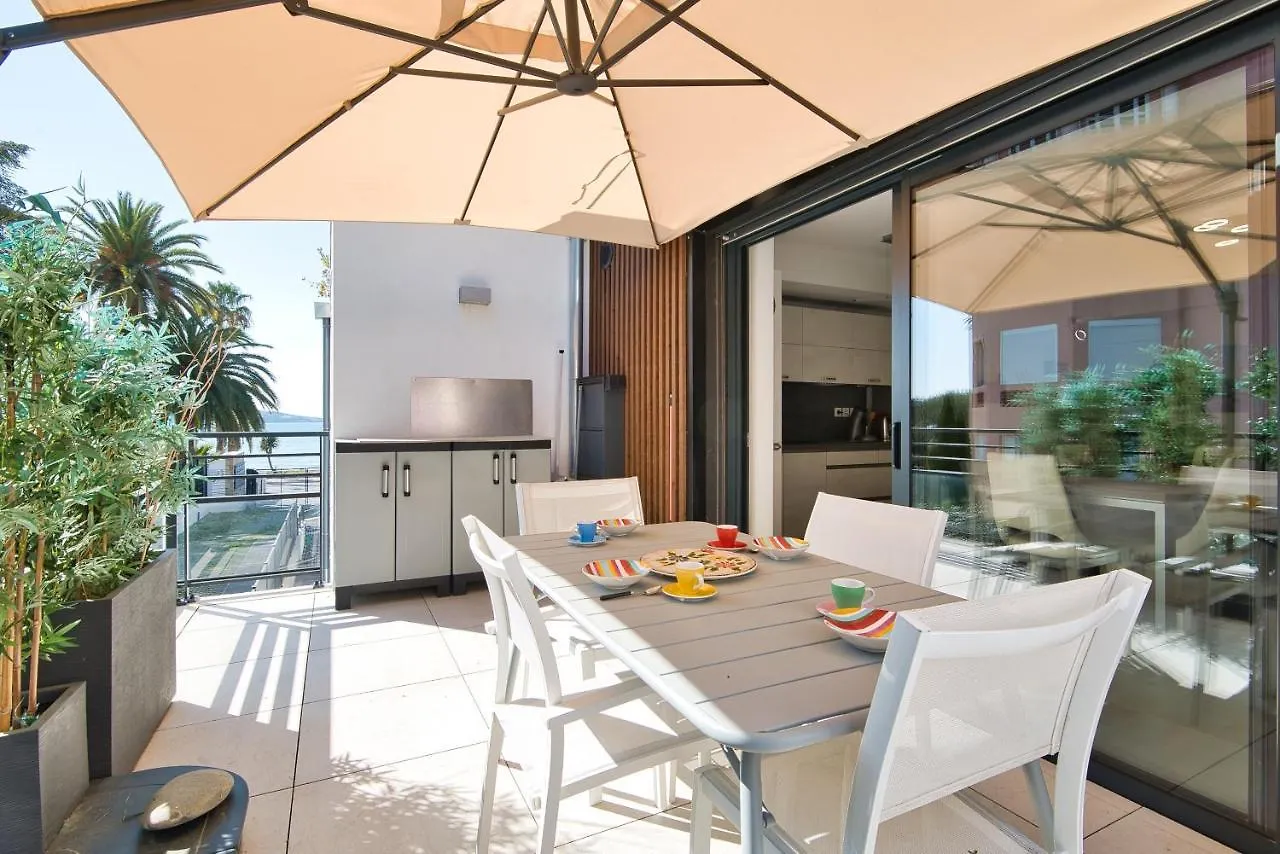 O Fil De L'Eau - Appartement Standing Vue Mer A08 T2 Bandol 0*,